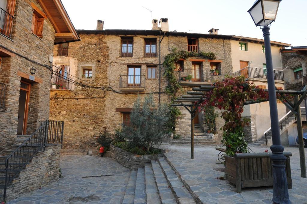 Casa Rural La Comella Tirvia Luaran gambar