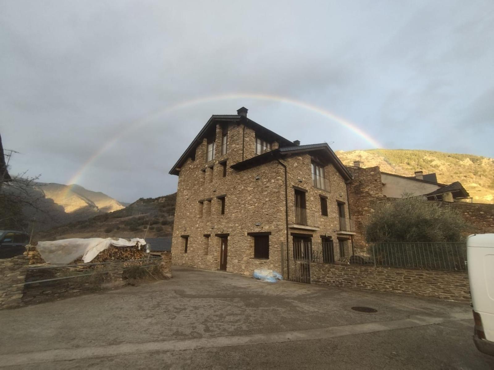 Casa Rural La Comella Tirvia Luaran gambar