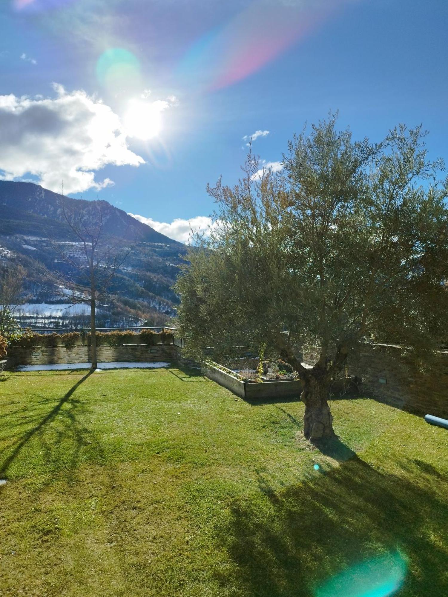 Casa Rural La Comella Tirvia Luaran gambar