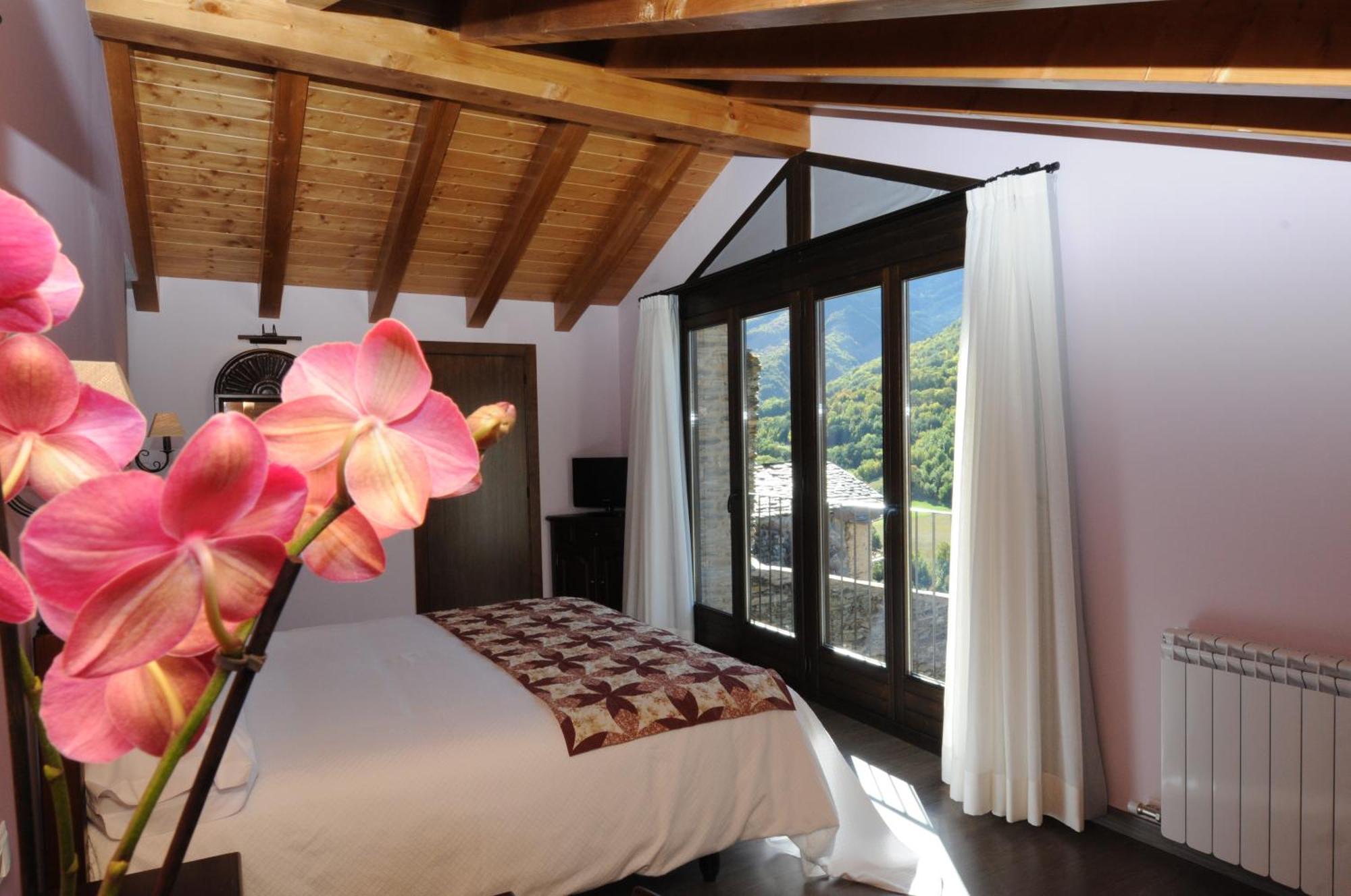 Casa Rural La Comella Tirvia Luaran gambar
