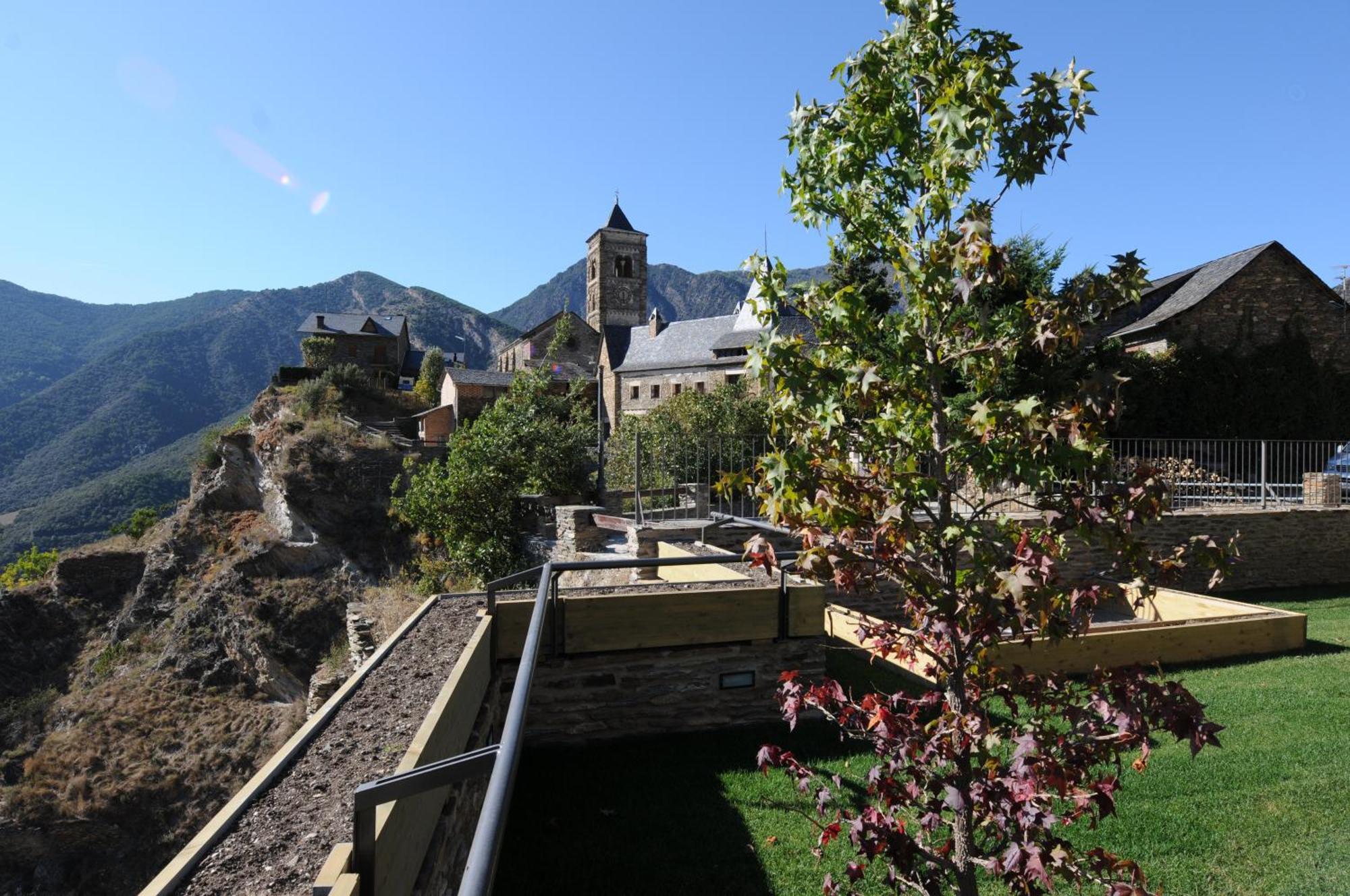 Casa Rural La Comella Tirvia Luaran gambar