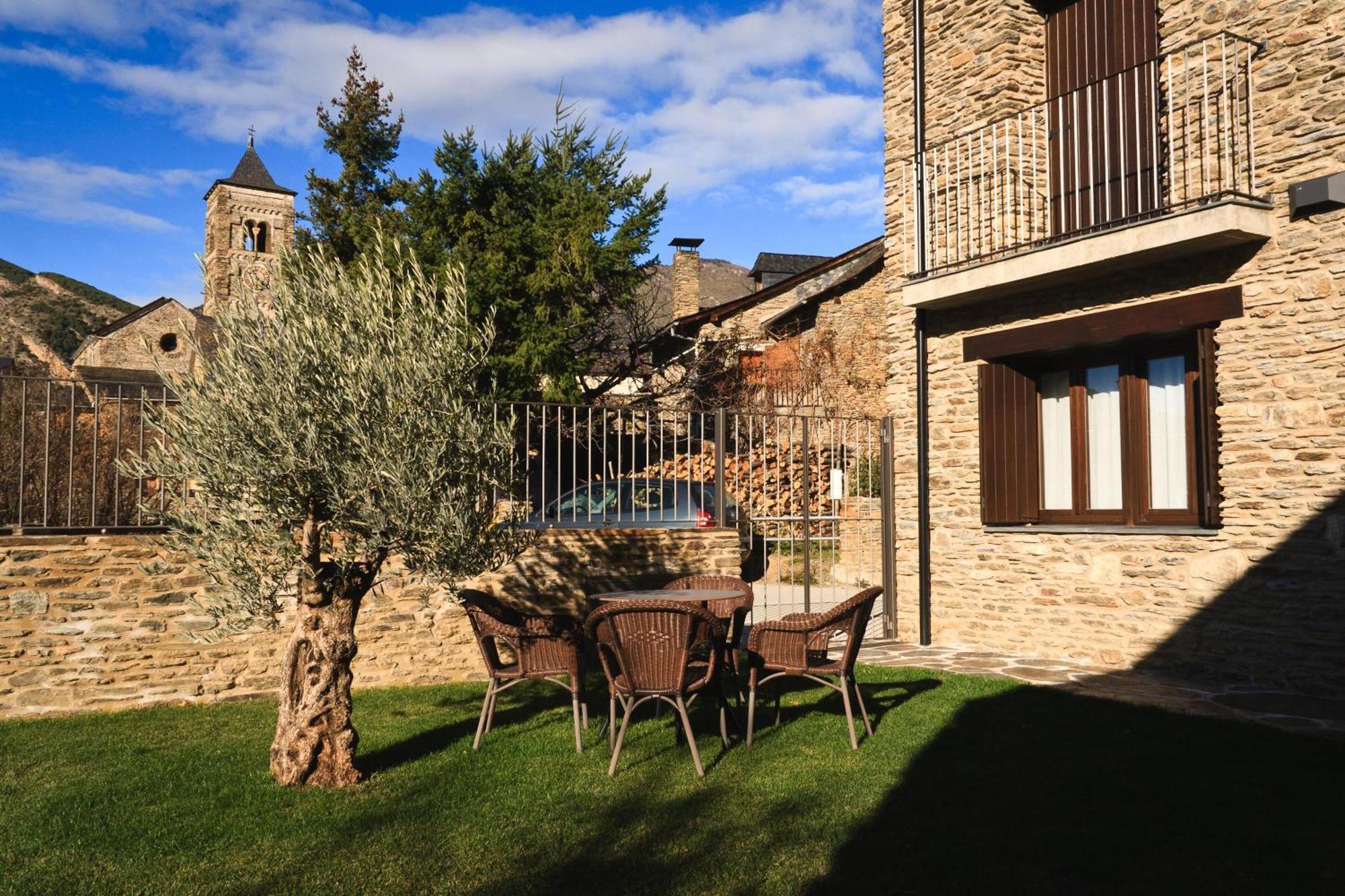Casa Rural La Comella Tirvia Luaran gambar