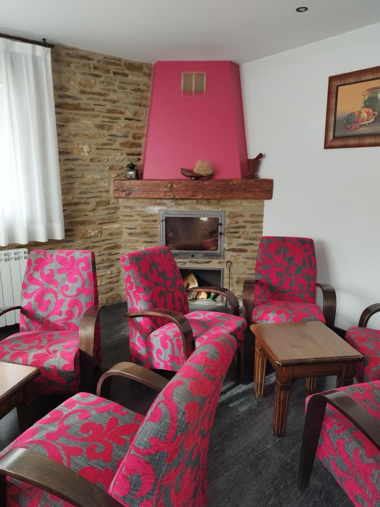 Casa Rural La Comella Tirvia Luaran gambar